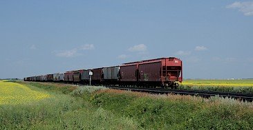 CP Rail Line - MB- photo credits G & H Schell